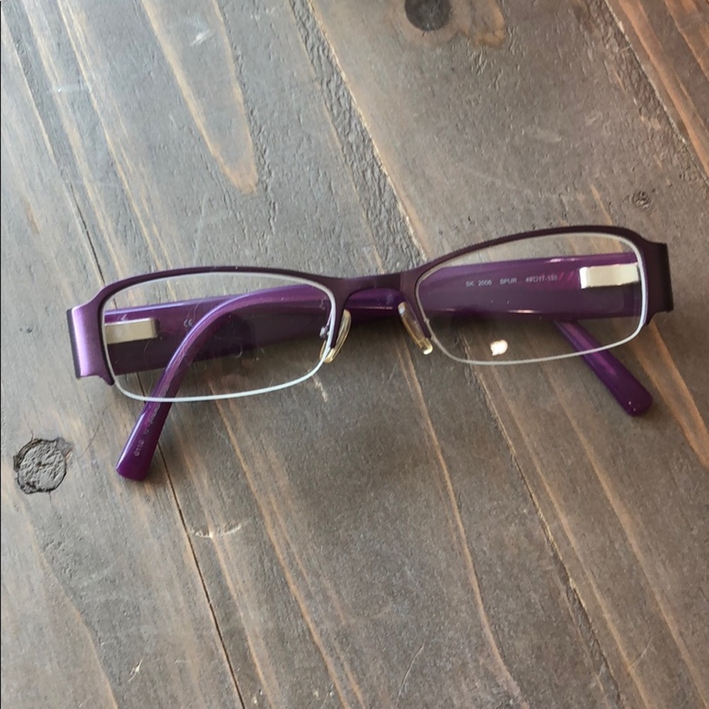 Sketchers glasses